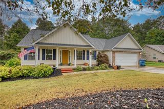 1127 Bradford Park Drive, Auburn, GA 30011