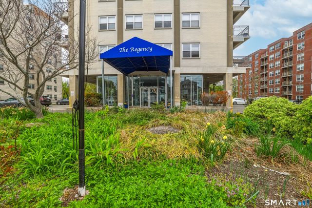 2370 North Avenue 4C, Bridgeport, CT 06604