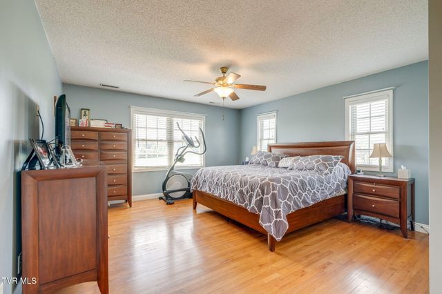 136 Mystic Lane, Jonesborough, TN 37659