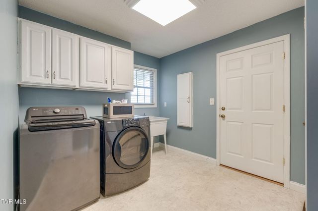 136 Mystic Lane, Jonesborough, TN 37659