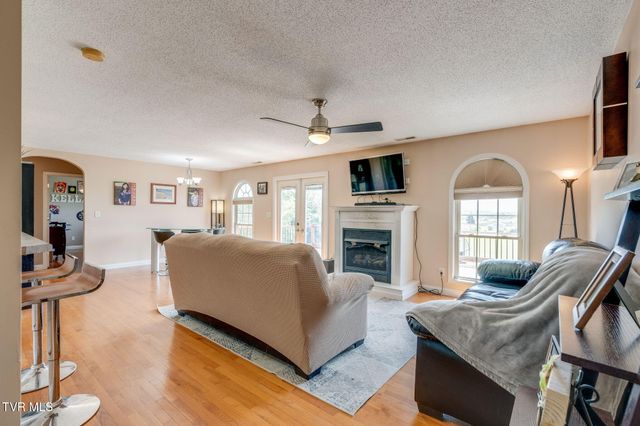 136 Mystic Lane, Jonesborough, TN 37659