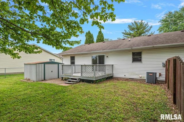3329 Rawlings Drive, Springfield, IL 62704