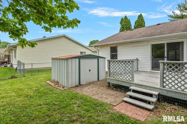 3329 Rawlings Drive, Springfield, IL 62704