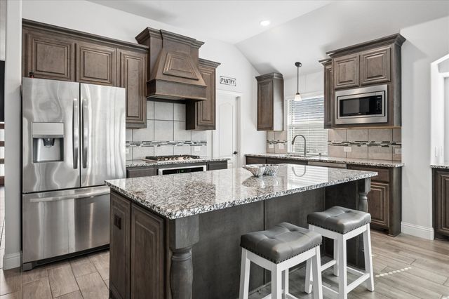 1217 Brentfield Drive, Anna, TX 75409