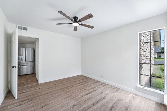 1100 River Bend DR, Georgetown, TX 78628