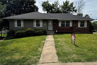 9818 White Avenue, Kansas City, MO 64134