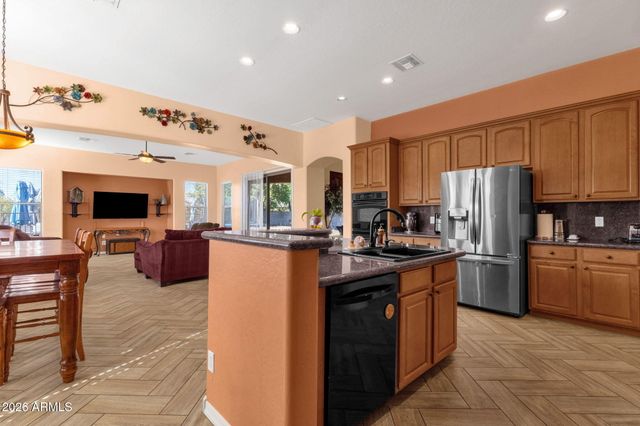 5610 N LYLE Court, Litchfield Park, AZ 85340