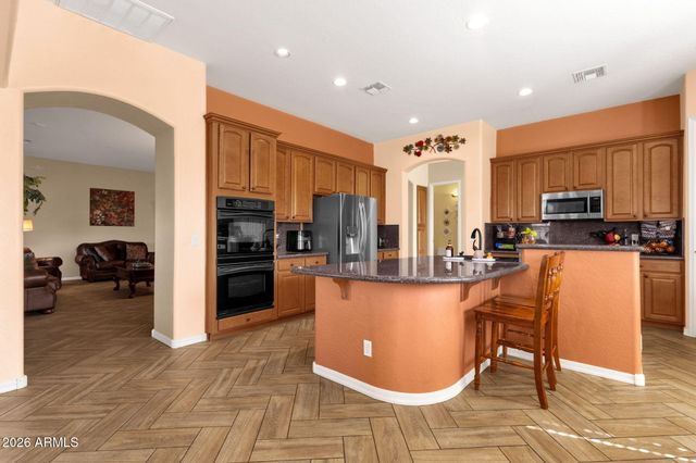 5610 N LYLE Court, Litchfield Park, AZ 85340