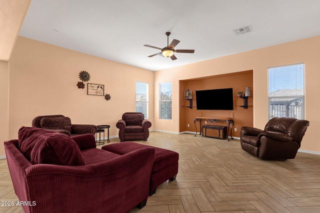 5610 N LYLE Court, Litchfield Park, AZ 85340