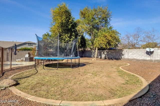 5610 N LYLE Court, Litchfield Park, AZ 85340