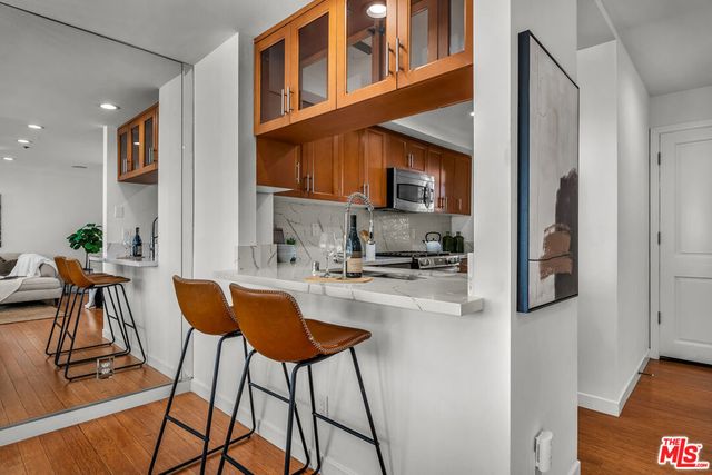 10664 Wilkins Avenue 202, Los Angeles, CA 90024