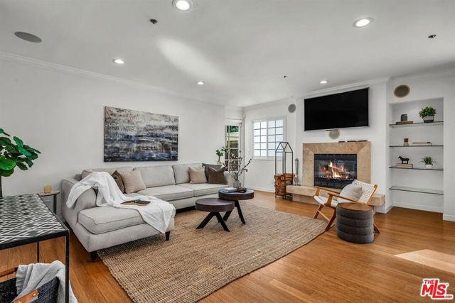 10664 Wilkins Avenue 202, Los Angeles, CA 90024