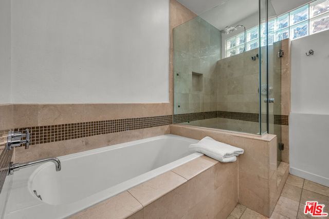 10664 Wilkins Avenue 202, Los Angeles, CA 90024