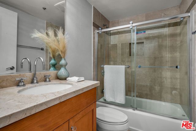 10664 Wilkins Avenue 202, Los Angeles, CA 90024