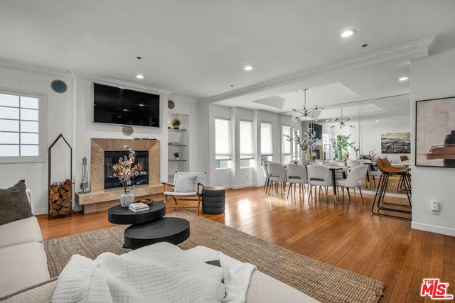10664 Wilkins Avenue 202, Los Angeles, CA 90024