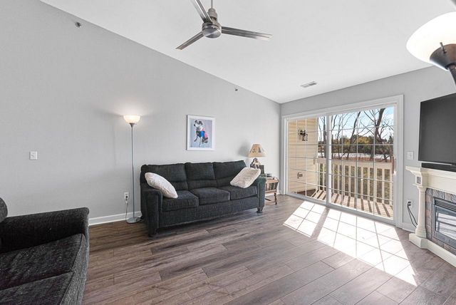 S77W19351 Lakewood DRIVE, Muskego, WI 53150