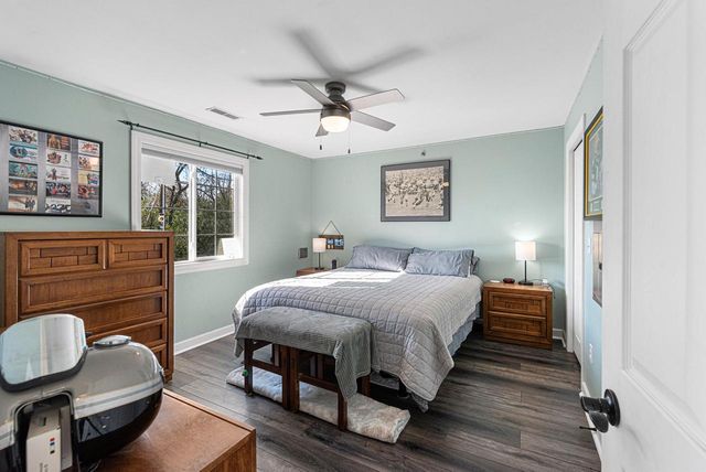 S77W19351 Lakewood DRIVE, Muskego, WI 53150