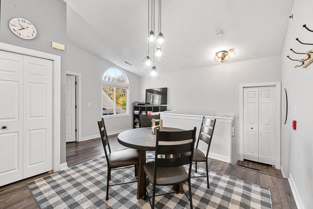 S77W19351 Lakewood DRIVE, Muskego, WI 53150