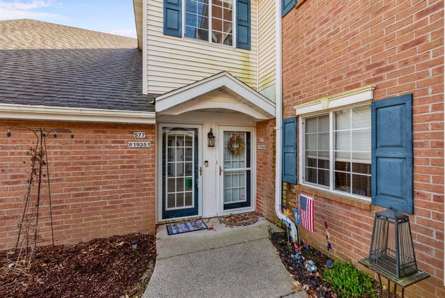 S77W19351 Lakewood DRIVE, Muskego, WI 53150