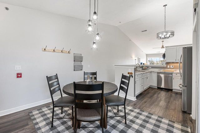 S77W19351 Lakewood DRIVE, Muskego, WI 53150