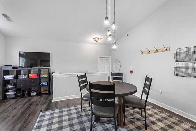 S77W19351 Lakewood DRIVE, Muskego, WI 53150