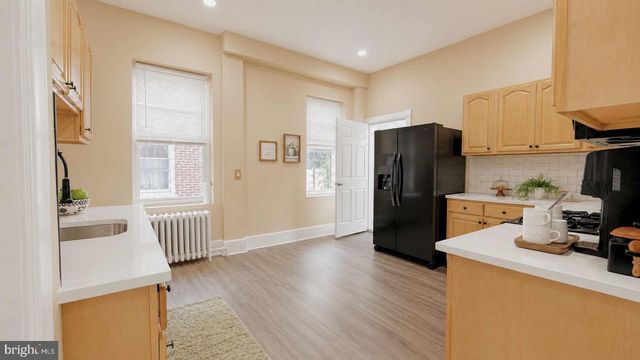 292 SPRING ST, Trenton, NJ 08618