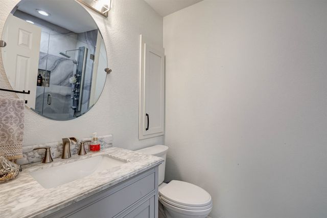 10716 Traymore Drive, Fort Worth, TX 76244