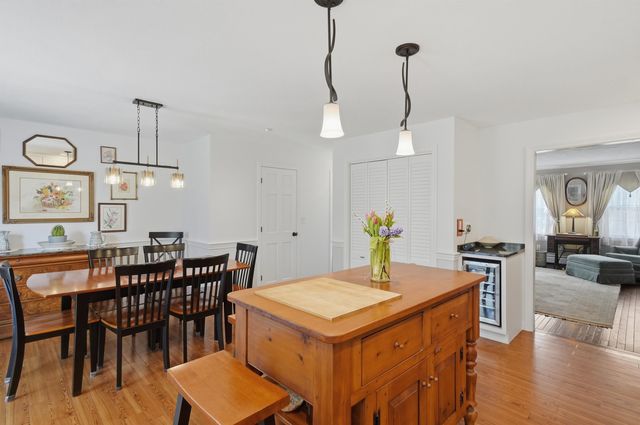 18 Boulder Brook Dr Unit 5, Exeter, NH 03833