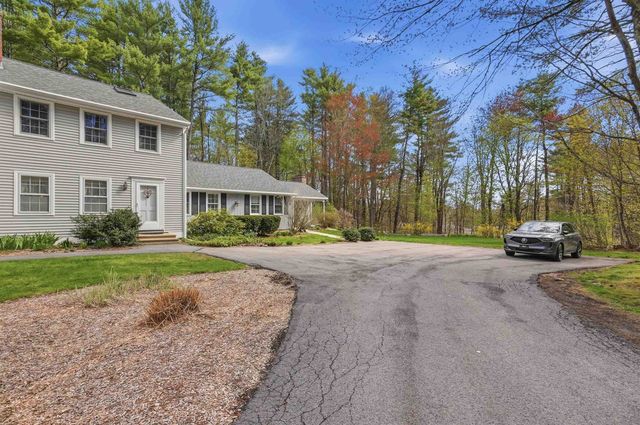 18 Boulder Brook Dr Unit 5, Exeter, NH 03833