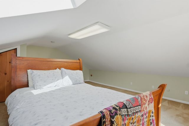 18 Boulder Brook Dr Unit 5, Exeter, NH 03833