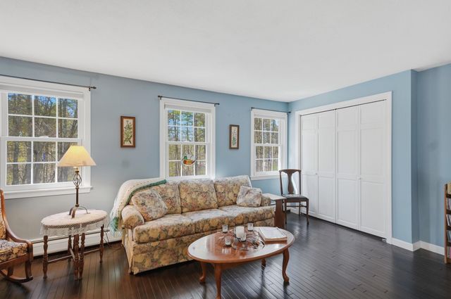 18 Boulder Brook Dr Unit 5, Exeter, NH 03833