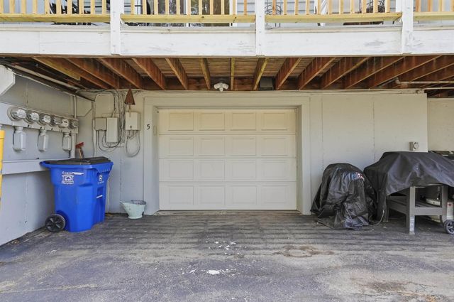 18 Boulder Brook Dr Unit 5, Exeter, NH 03833