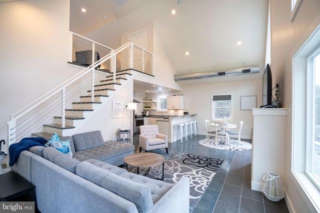 512 DECKER VALLEY RD, Spring Mills, PA 16875