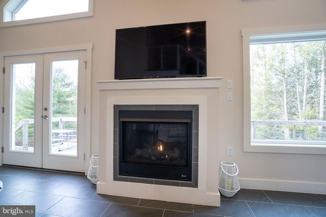 512 DECKER VALLEY RD, Spring Mills, PA 16875