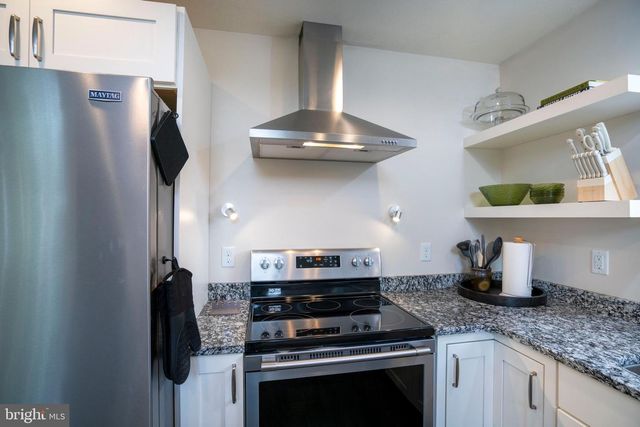 512 DECKER VALLEY RD, Spring Mills, PA 16875