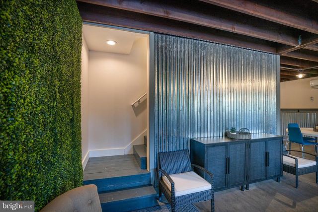 512 DECKER VALLEY RD, Spring Mills, PA 16875