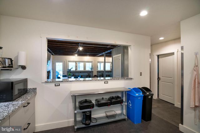 512 DECKER VALLEY RD, Spring Mills, PA 16875