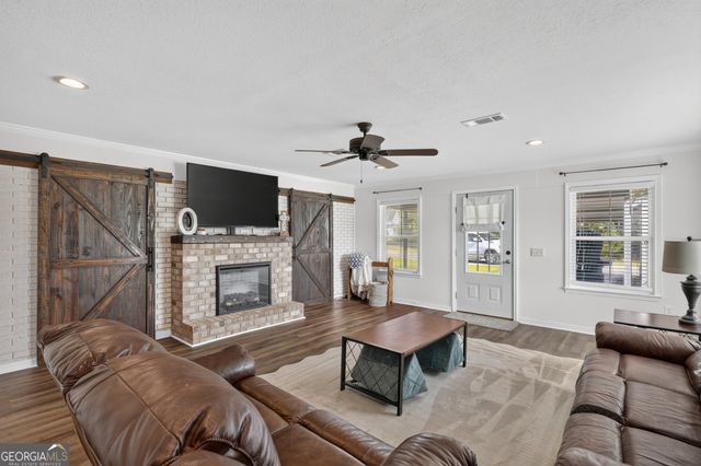 615 Pinewood Drive, Brooklet, GA 30415
