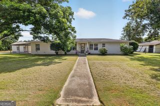 615 Pinewood Drive, Brooklet, GA 30415