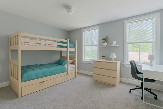 552 Walnut Avenue, Elgin, IL 60123