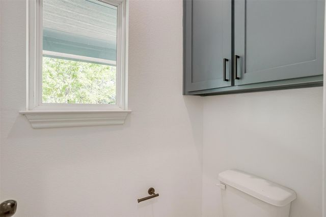 3815 Silver Creek Court, Granbury, TX 76048