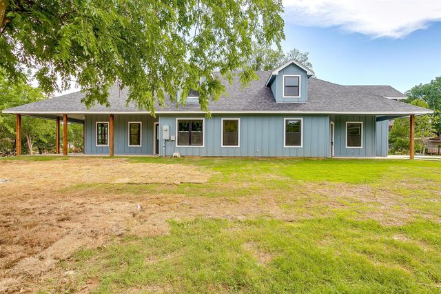 3815 Silver Creek Court, Granbury, TX 76048