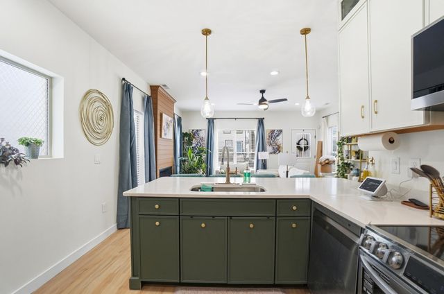 406 St Clair Avenue, Columbus, OH 43203