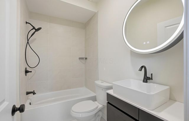 406 St Clair Avenue, Columbus, OH 43203