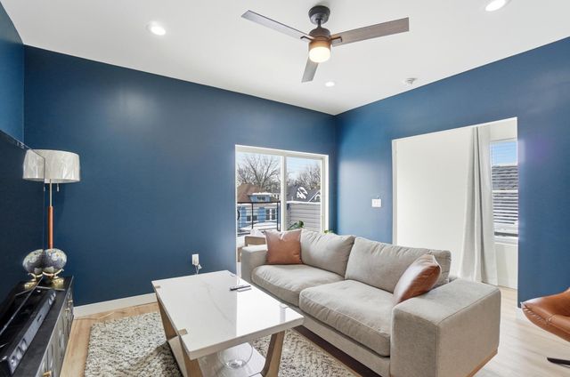 406 St Clair Avenue, Columbus, OH 43203