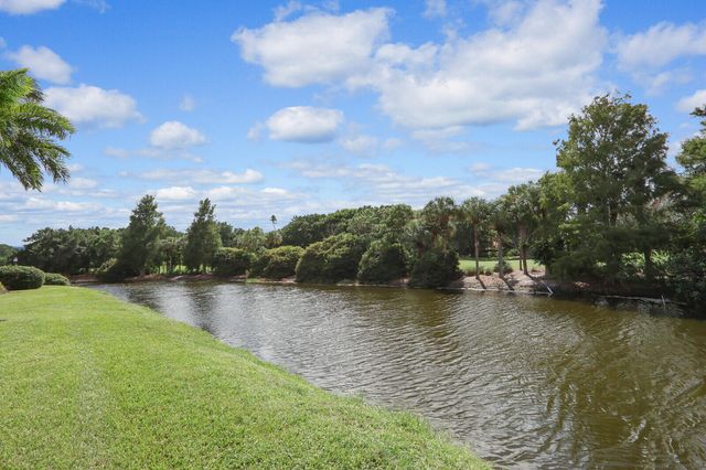 5540 Tamberlane Circle 118, Palm Beach Gardens, FL 33418