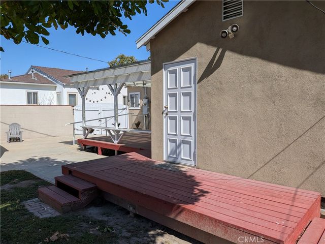 1511 N Rose, Burbank, CA 91505