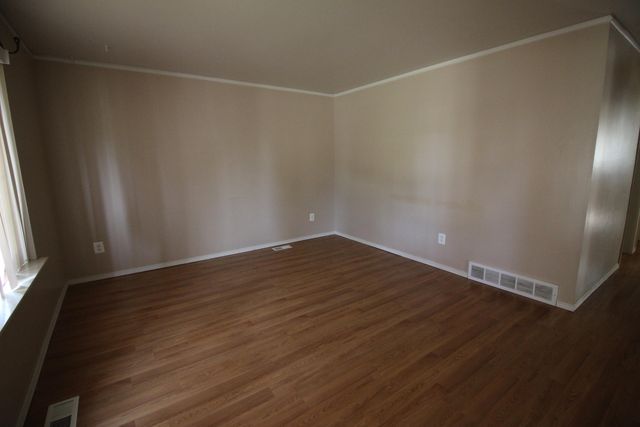 30771 Halecreek Street, Romulus, MI 48174