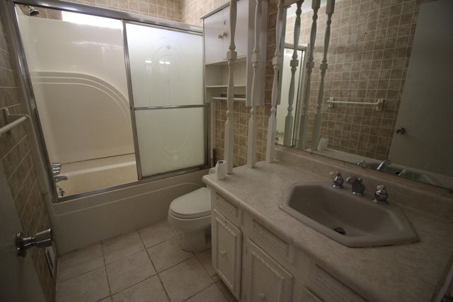 30771 Halecreek Street, Romulus, MI 48174