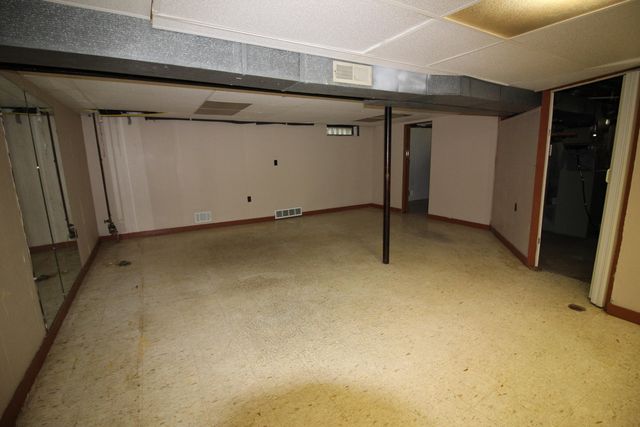 30771 Halecreek Street, Romulus, MI 48174